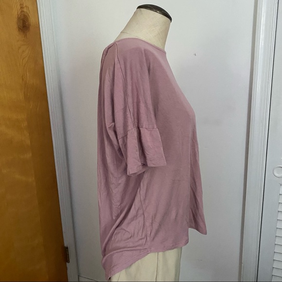 Open back tee - Picture 2 of 3